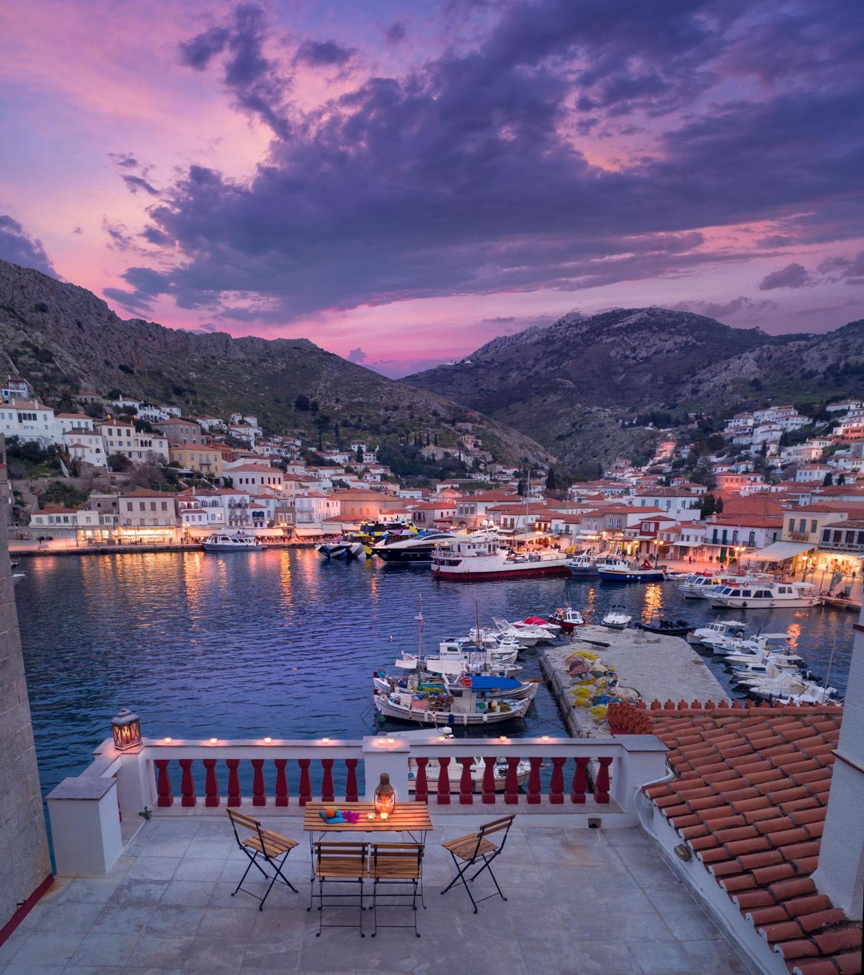 Douskos Exclusive * Hydra (Saronic Islands)